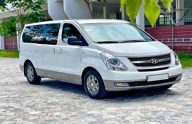 Private Transfer from Siem Reap to Phnom Penh with Sightseeing